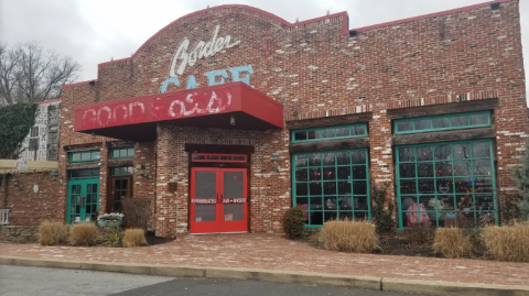 This Delaware Landmark Restaurant Serves The Most Mouthwatering Tacos