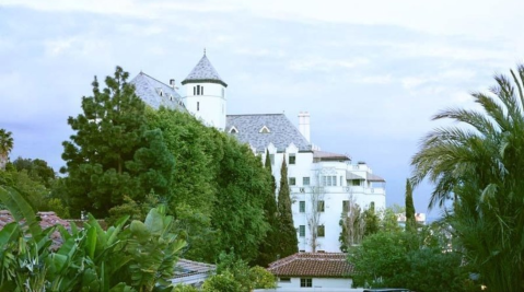 This Castle Restaurant In Southern California Is A Fantasy Come To Life