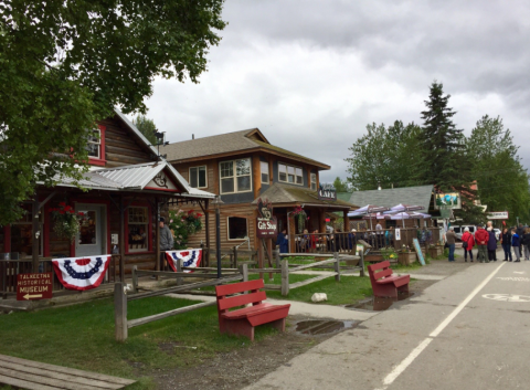 This Dreamy Cafe In Alaska Is Too Charming For Words