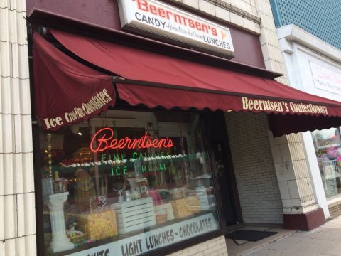 This Old-School Wisconsin Candy Shop Will Satisfy Any Sweet Tooth