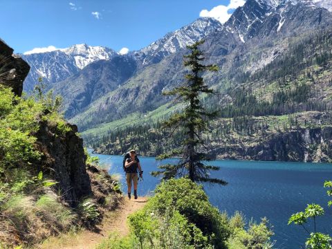 7 Glorious Waterfront Trails In Washington To Take On A Summer Day