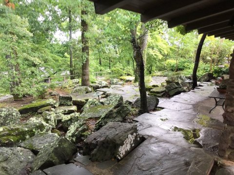 This Secluded Arkansas Inn Is The Perfect Place To Get Away From It All