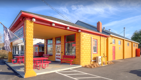 This Coffee Shop In Maryland Used To Be A Gas Station And You'll Want To Visit