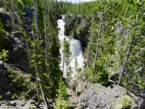 Discover One Of Wyoming's Most Majestic Waterfalls - No Hiking Necessary