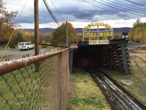 Take Your Family On A Fascinating Adventure Through Lackawanna Coal Mine In Pennsylvania