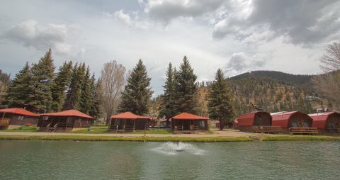 This River Cabin Resort In New Mexico Is The Ultimate Spot For A Getaway