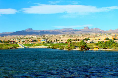 You Could Spend All Day Exploring The Sights Along This Riverside Walkway In Nevada