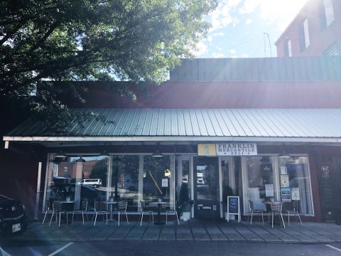 The Tiny Deli Just Outside Of Nashville May Become Your New Favorite Breakfast Spot