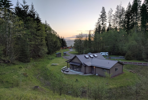 This Log Cabin Campground In Oregon May Just Be Your New Favorite Destination