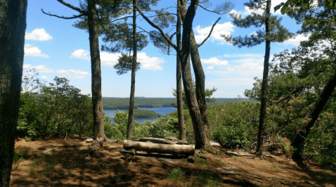 This Small Town In Connecticut Is A True Hiker's Paradise