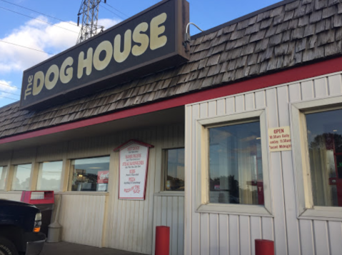 A Trip To The Oldest Hot Dog Stand In Delaware Will Delight You In Every Way