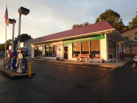 You Can Find Delicious Comfort Food At Spearman’s Restaurant, A Small Town Gas Station, In Ohio