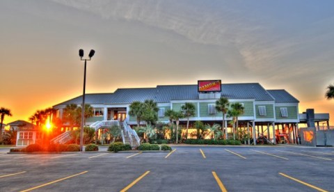 The Oceanside Steakhouse In South Carolina That's A Carnivore Lover's Dream