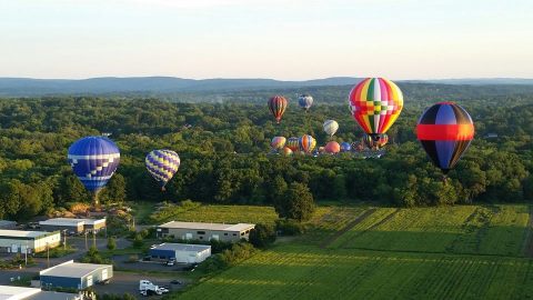 Spend The Day At This Hot Air Balloon Festival In Connecticut For A Uniquely Colorful Experience