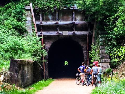 The Tunnel Trail In Wisconsin That Will Take You On An Unforgettable Adventure