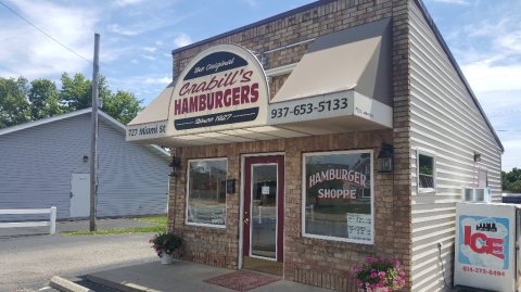 A Tiny Ohio Restaurant With Less Than 10 Seats, Crabill's Serves Scrumptious Hamburgers