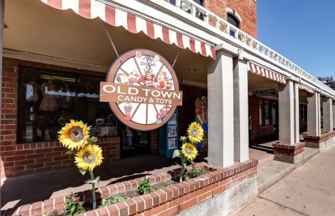 You'll Feel Like A Kid Again In This Nostalgic Arizona Candy And Toy Store