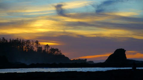 This Beautifully Serene Beach Is One Of The Most Spectacular Hidden Gems In Oregon