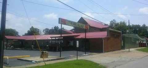 The Patio Seating At This Authentic Italian Restaurant In Illinois Will Transport You To Tuscany