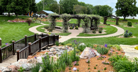 The Secret Garden Walk In Nebraska That Will Make You Feel Like You’re In A Fairytale