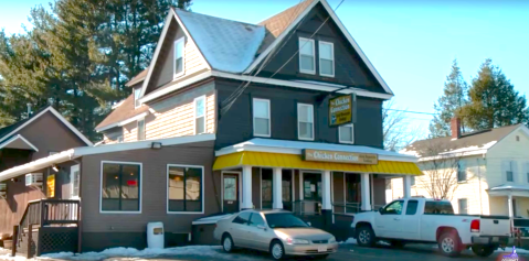 This Unassuming Eatery In Massachusetts Serves The Best Homestyle Fried Chicken Ever