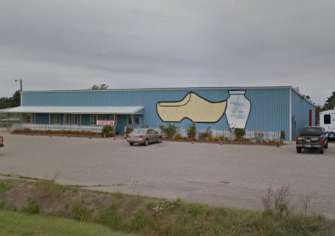 The Wooden Shoe Factory In Michigan That Makes A Fascinating Day Trip Destination