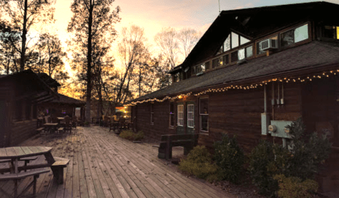 The Incredible Cliffside Restaurant In West Virginia That Will Make Your Stomach Drop