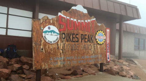 The Unexpected Colorado Gift Shop That Serves The Best Donuts You Will Ever Taste