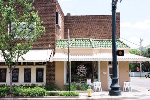 The World's Best Cake Is Made Daily Inside This Humble Little Bakery Near Nashville