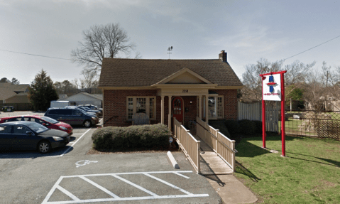 The World's Best Bread Is Made Daily Inside This Humble Little Alabama Bakery