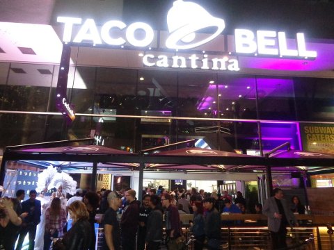 There’s No Other Taco Bell In The World Like This One In Nevada