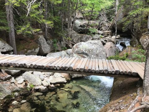 This Small Town In Maine Is A True Hiker's Paradise