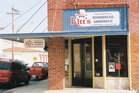 The World's Best Cornbread Sandwich Is Made Daily Inside This Humble Little Texas Restaurant