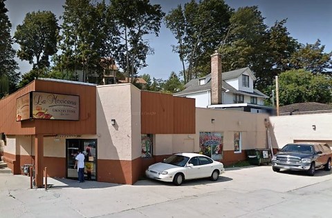 The Best Tacos In Wisconsin Are Tucked Inside This Unassuming Grocery Store