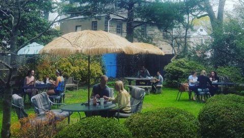 The Beach-Themed Restaurant In Pennsylvania Where It Feels Like Summer All Year Long