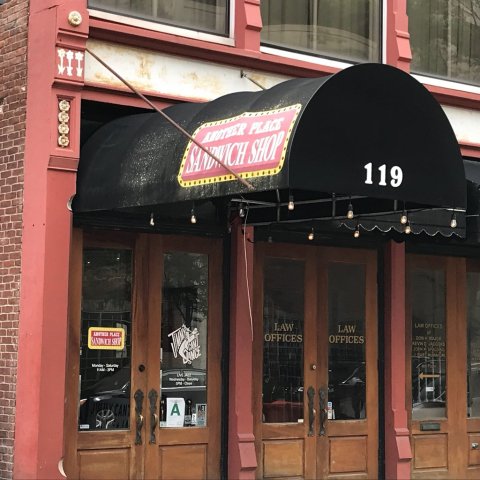 You'll Never Forgive Yourself If You Don't Try This Incredible Sandwich Shop In Kentucky