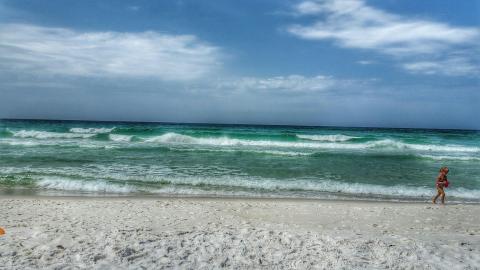 The Secret Tropical Beach In Florida Where The Water Is A Mesmerizing Blue