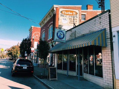 The Pies At This Historic Restaurant In Cincinnati Will Blow Your Taste Buds Away