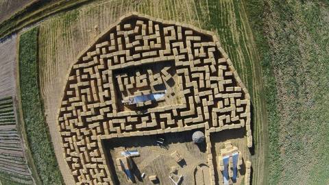 There's A Playground Made Out Of Straw In Idaho And It's Perfect For Fall