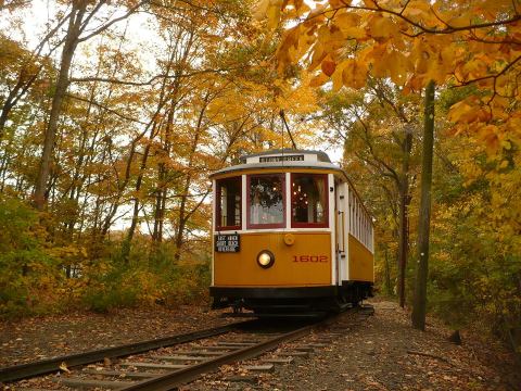This Haunted Trolley In Connecticut Will Take You Somewhere Absolutely Terrifying