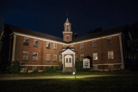 A Trip To This Haunted Asylum Near Buffalo Is Not For The Faint Of Heart