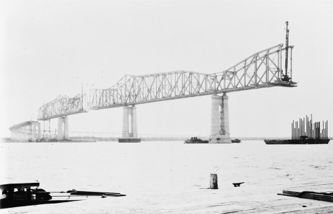 6 Rare Photos Taken During The Huey P. Long Construction That Will Simply Astound You