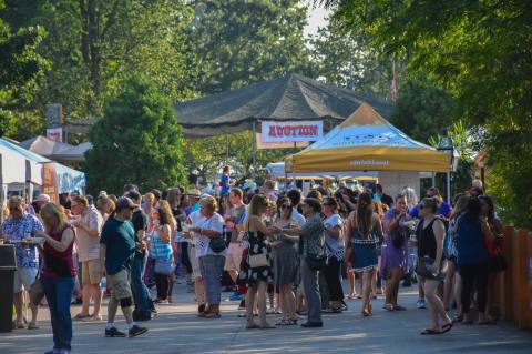 The Buffalo Zoo Is Hosting An Adults-Only Event And You Don’t Want To Miss It