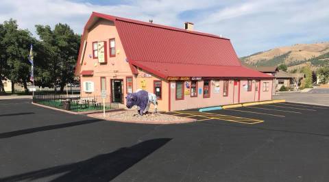 There's Delicious Handmade Chocolate Hiding Inside This Montana Barn That's Begging For A Visit