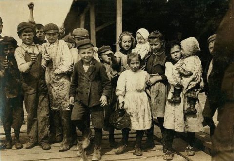 7 Bone-Chilling Ghost Stories That'll Make You Steer Clear Of Mississippi's Gulf Coast