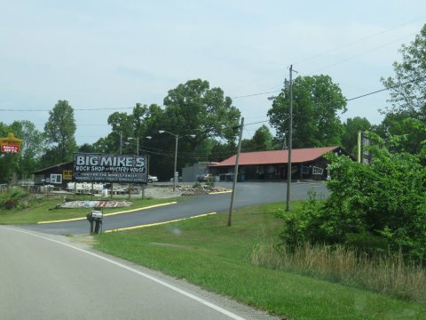 This Bizarre Roadside Attraction In Kentucky Is A Must-Stop