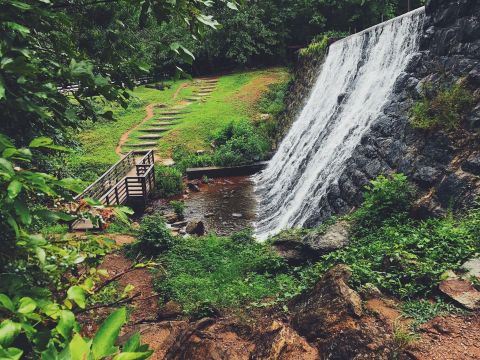 This Easy Fall Hike In South Carolina Is Under 2 Miles And You'll Love Every Step You Take