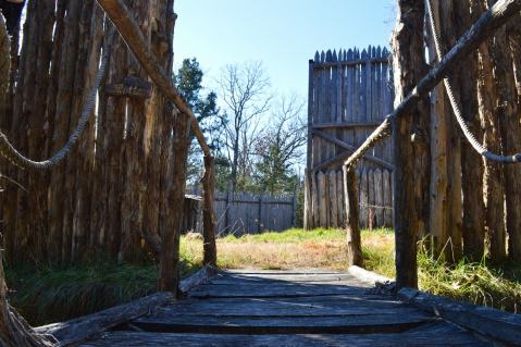 Most People Have No Idea There Are Remnants Of A Medieval Fortress Hiding In This Arkansas Forest