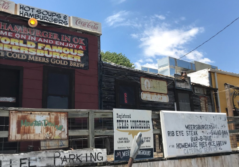 The Hole-In-The-Wall Destination That Serves Up Oklahoma's Favorite Burgers