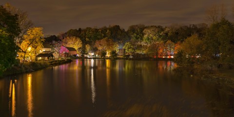 The One Small Town In New Jersey That Transforms Into A Terrifying Halloween Wonderland